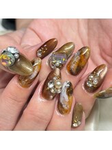 ソラール(SOLAR)/秋のべっこうニュアンスネイル♪