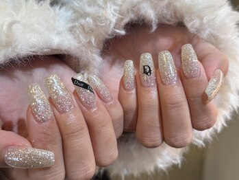 ナナリスボン 福岡(NANA LISBON)/ブランド風デザイン