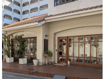 エイジレススパ ハクタ 西宮店/外観