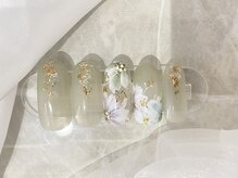 キャトル 表参道(quatre.)/フラワーネイル/大人上品ネイル