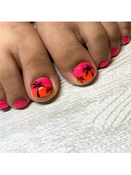 ルアナマナ(Luana Mana)/ネオンカラーフットネイル