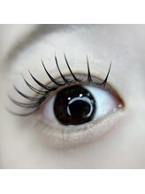 リュクス(Le LUXE)/フラットラッシュ束感仕上げ