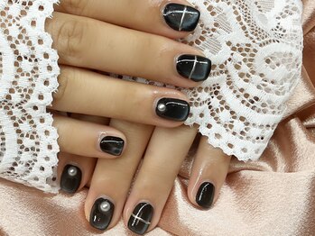 黒マグネットネイル