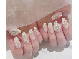 ワンホンガーリーネイル