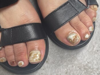 エム オリジナル(eM. original)/鉱物ネイル