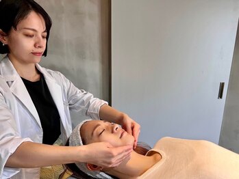 整顔院 武蔵小杉店/お顔の整体・小顔矯正