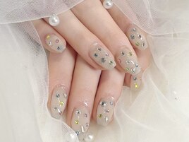 宝石ネイル