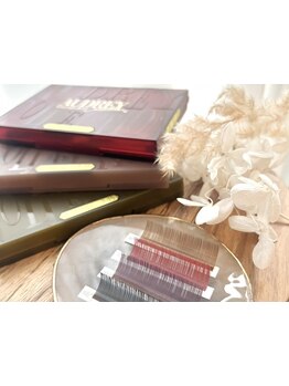 ナチュラル上品な目元にしたい