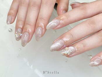 ビーステラ 横浜元町店(B-STELLA)の写真/シンプルなニュアンスがお洒落♪アートなしシンプルコースも◎マグネット・ミラーなど多数カラー取り揃え♪
