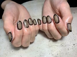 ワンカラー×囲みネイル