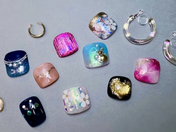 アリサネイル(ALISA NAIL)/親指が可愛いフットデザイン