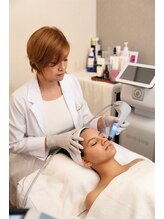 ラローズ(La Rose)/