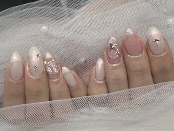 シェルウェリナ(SHeLL WELINA)/ガーリーネイル