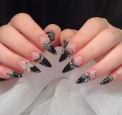 ネイルズ イロハ 大塚店(NAILS 168)