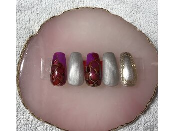 マニー(Manee)/ネイル