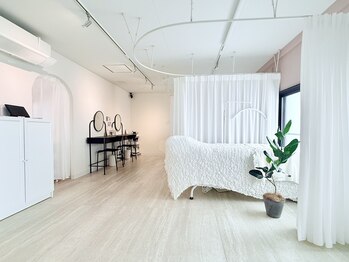 リルバイフラッグ 上通り店(Lill by Flag)/ふかふかのベッドタイプ【眉毛】