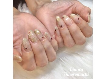 ビアンカ 沖縄おもろまち店(BIANCA)/大人上品なお任せネイル♪