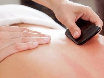 ルミエール(Lumieru)の写真/大人気☆痛気持ちよさがクセになる！「かっさ」で肩こりや腰痛も根本から解消♪血行促進◎デトックス効果も