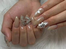 エクラ(eclat)/ハート×お花デザインネイル