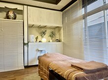 施術ルーム☆美容整体/ドライヘッドスパ/整顔/内臓整体/足ツボ