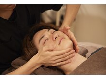 カドモリ 心斎橋(KADOMORI)/【美容鍼/大阪美容鍼/小顔矯正】