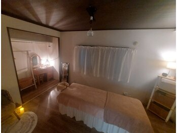 リープ(LEAP)の写真/《完全リラックス空間》周りを気にせずゆったりと施術を堪能♪贅沢な時間をご堪能ください…◇