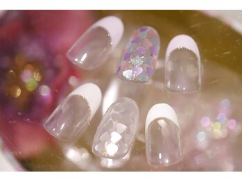 ネイルサロン ブリオン(Nail Salon Bullion)/ホログラムハート　