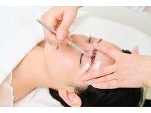【プロのアイブロウスタイリング】ステンシル