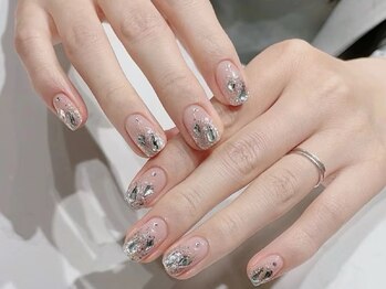 ユリネイル(YULI.NAlL)/