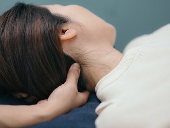 マリカ鍼灸接骨院/ガチガチな首、頭痛、肩こりに☆