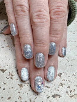 ビューティフルムーン ネイル 本厚木(Beautiful Moon Nail)/恋愛運アップの石