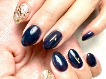 シュシュネイル 高輪店(Shu Shu nail)の写真/≪高い技術力と提案力で理想の指先に≫誰が見ても綺麗で美しいと思える、トレンド感満載のデザインを♪