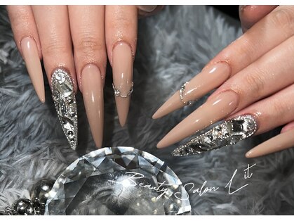 リット(Lit)の写真