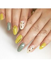 レッシュネイル サロンアンドスクール(RECH NAIL salon&school)/ゴールドフラワー