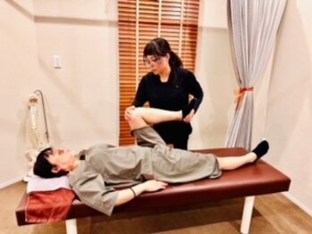 ぽの整骨院/施術中の様子