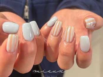 ミュー(mieux)/ストライプネイル