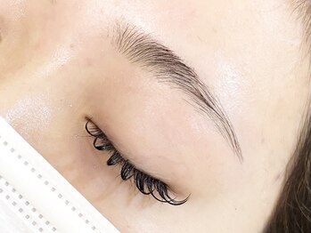 プレモ(Premo)の写真/【心斎橋駅チカ☆】アイブロウ＆エクステのセットメニューが大人気！眉が変わるだけで印象が大きく変わる*