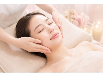 ララ(LALA)の写真/肌悩みに合わせた美肌ケア♪巡りから整えるLALA独自メゾット「首肩リンパケア付」で透明感のある水光艶肌へ