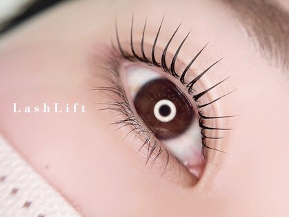 アリュール(allure)の写真