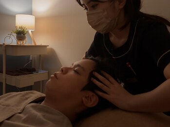 ラクシア 豊橋店(LAQXIA)の写真/当店のヘッドスパで目の疲れからサヨウナラ！デスクワークで疲れた方も日々のお疲れも改善へ導きます！