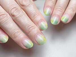 グラデーションネイル