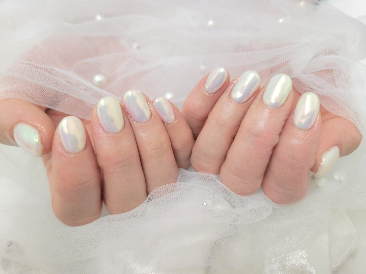 ホワイトワンカラー 2025年秋トレンド】ホワイト ワンカラーのネイルデザイン集｜人気順｜3