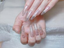 モニカ(Monica)/長さ出しワンカラー