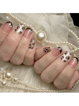 アオマリー(Aomalie)/ヒョウ柄マグ　¥13,090