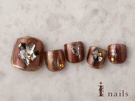 ニュアンスシェルフットネイル