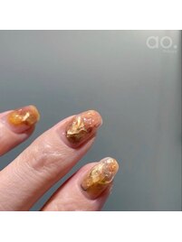 ゴールドブラウン