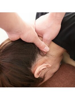 にこでバランス院/顔のコリ・疲れ・痛みを軽減