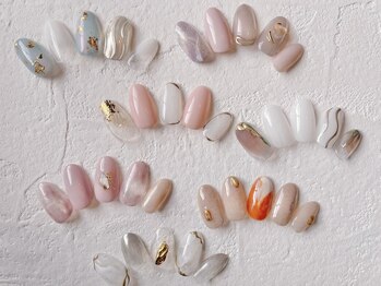 定額¥7990→LINE登録で¥7690