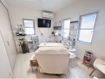 サロンアール(Salon.R)の写真/《完全個室のプライベートサロン◇》周りを気にせず施術が受けられます♪爪のお悩みも相談しやすい環境◎