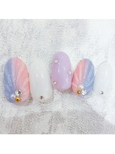 エフブルーム レカン(f'bloom L'ecrin)/Hand デザイン